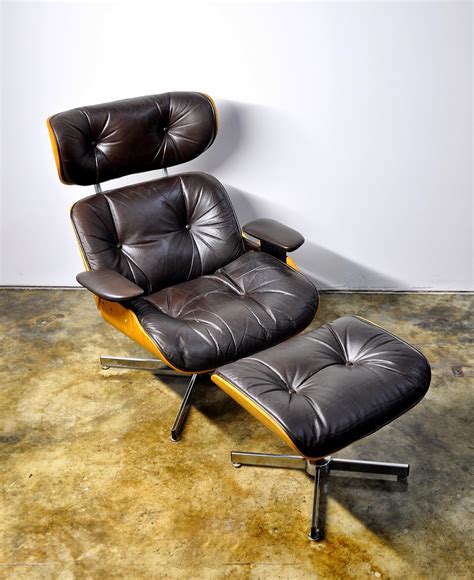 eames leather chair